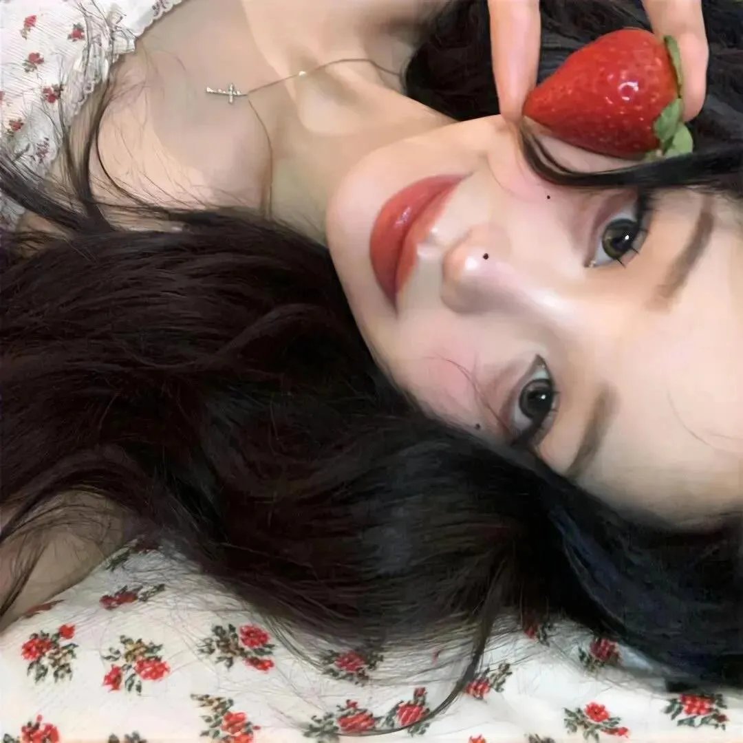 无敌的我是英雄爸爸和精灵妈妈的女儿